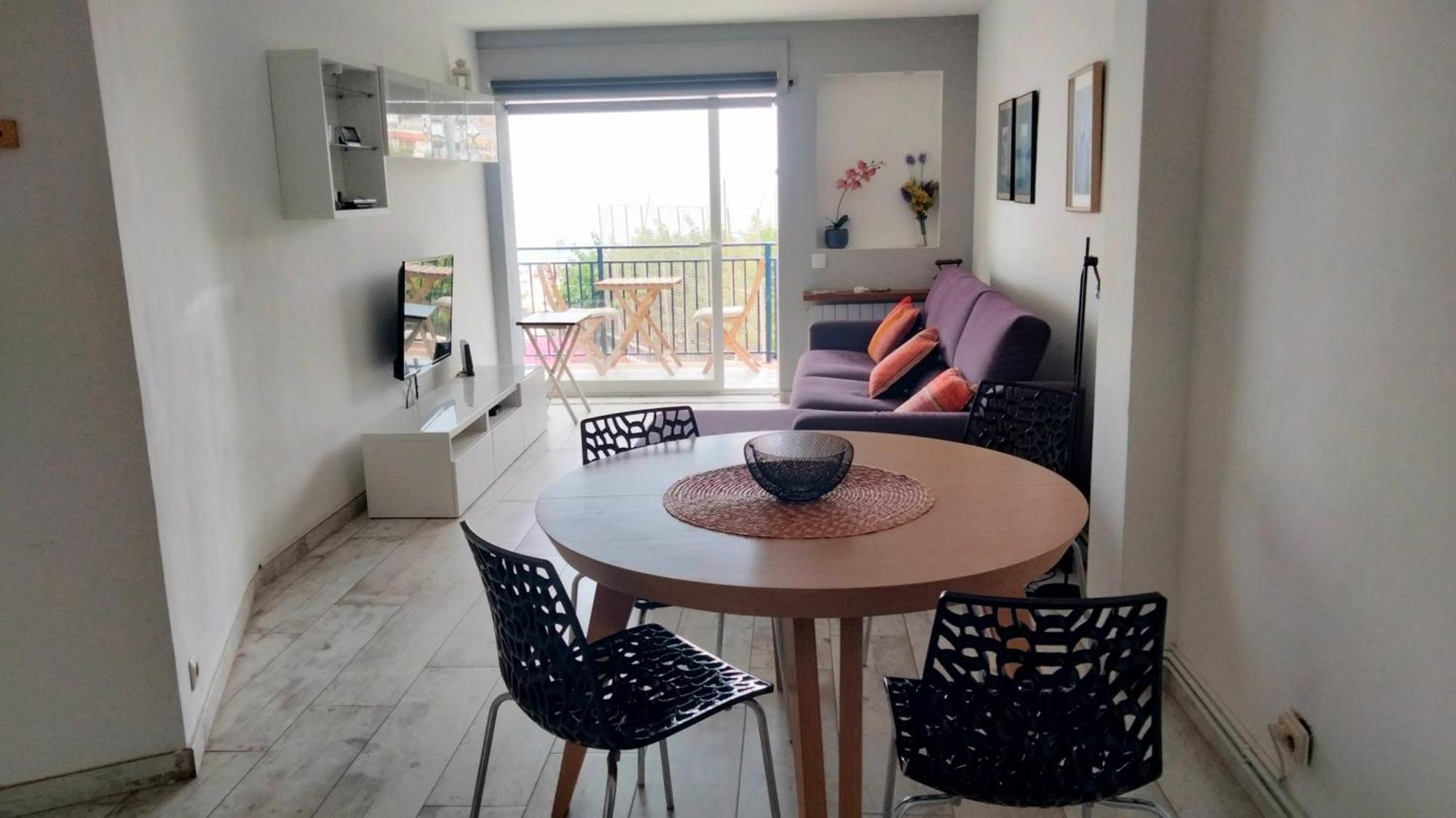 Beachfront Apartment With Private Parking Sant Pol De Mar Exterior foto